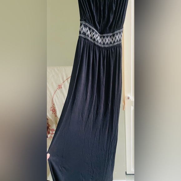 Dynamite Dress - Picture 2 of 5